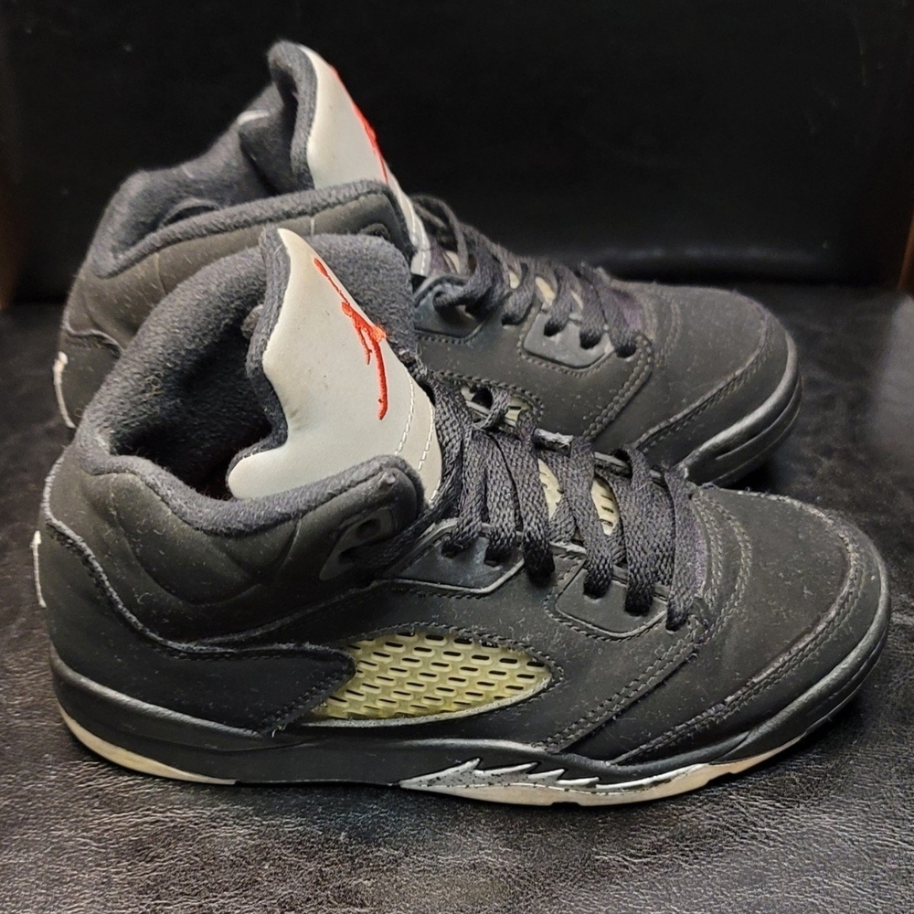 Nike Air Jordan 5 Retro Black Metallic 2016 Size 1